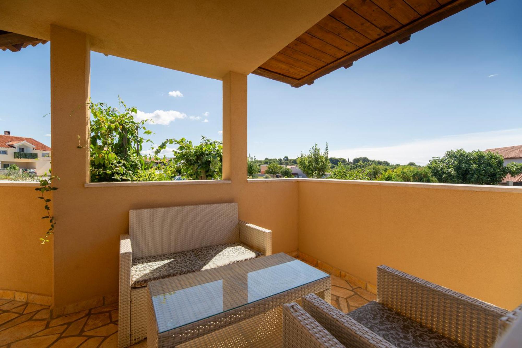 Apartman Viki Stinjan Pula Bagian luar foto